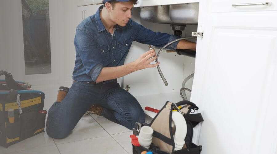 Local annual plumbing maintenance in Frostproof, FL